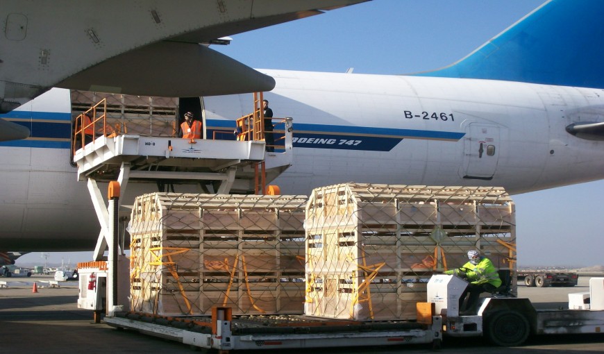 鹤庆到澳门空运公司